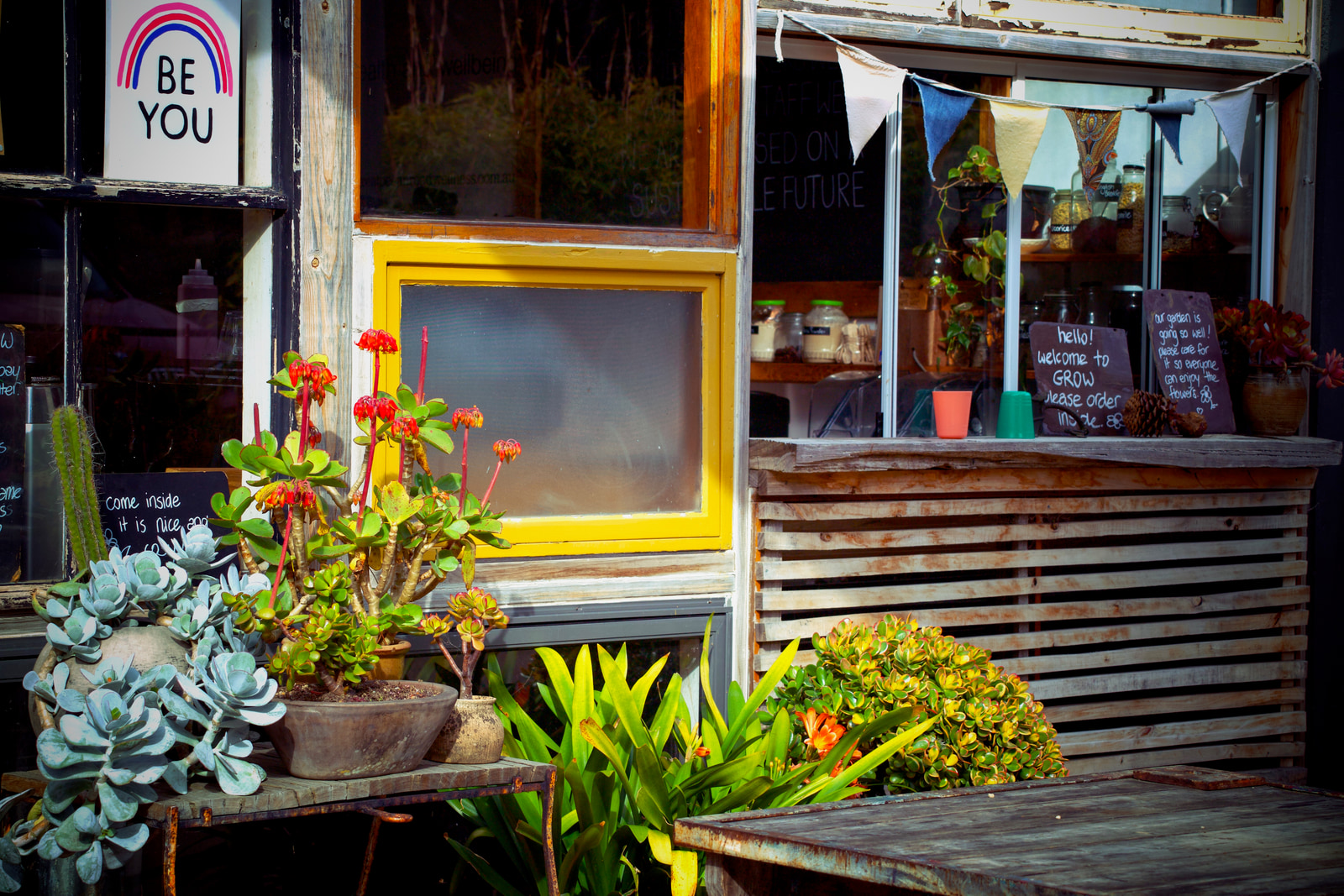Cafe