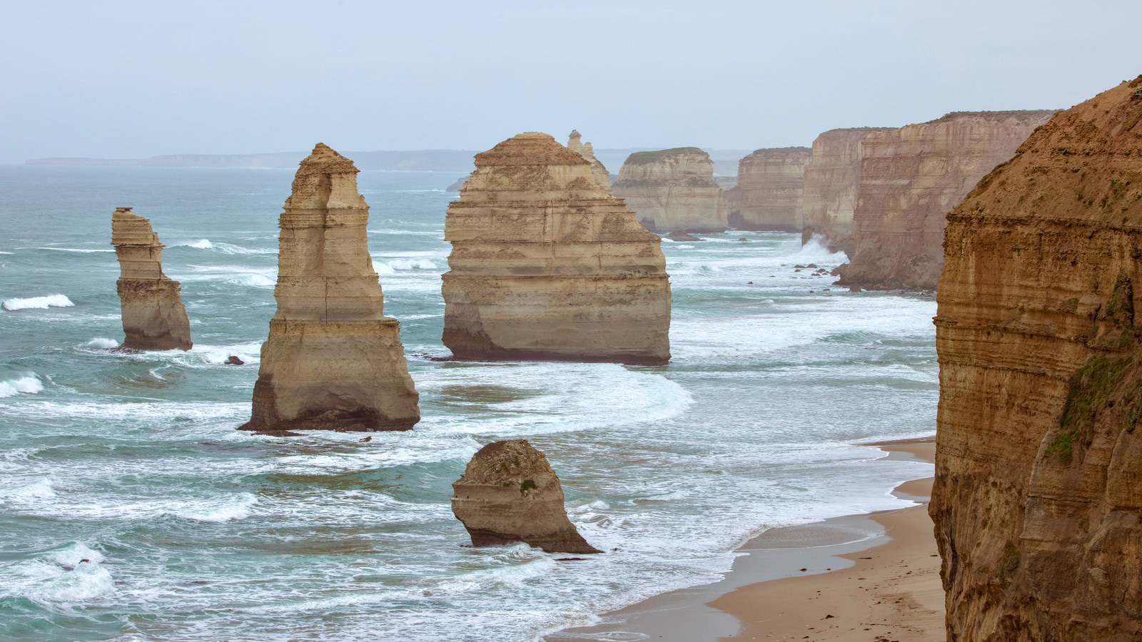 The Twelve Apostles, 2025